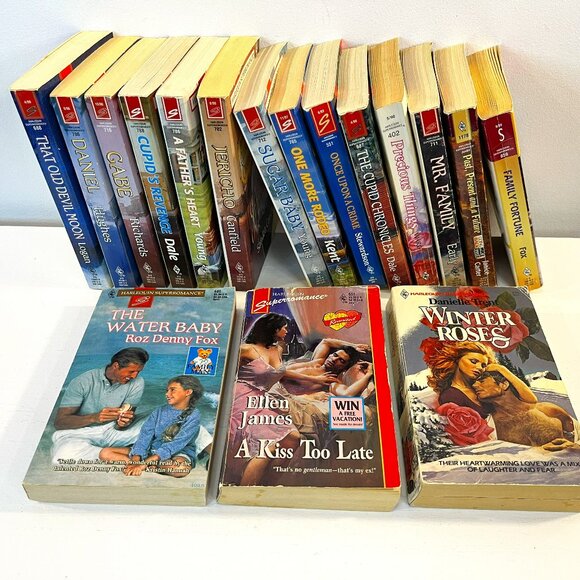 Lot of 17 "Harlequin Super Romance" Paperback Novels - Good condition! - Picture 1 of 6